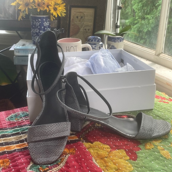 Strappy, block-heeled snake-skin embossed sandals - Picture 1 of 1